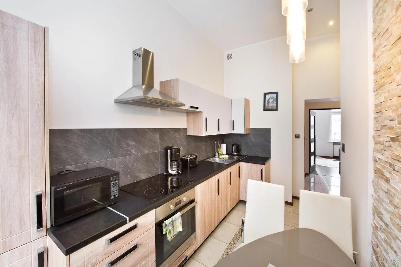 Apartment Gdanskie Apartamenty - Apartamenty Na Sw Ducha - Gdanskie Poddasza Z Jacuzzi I De Luxe Poland