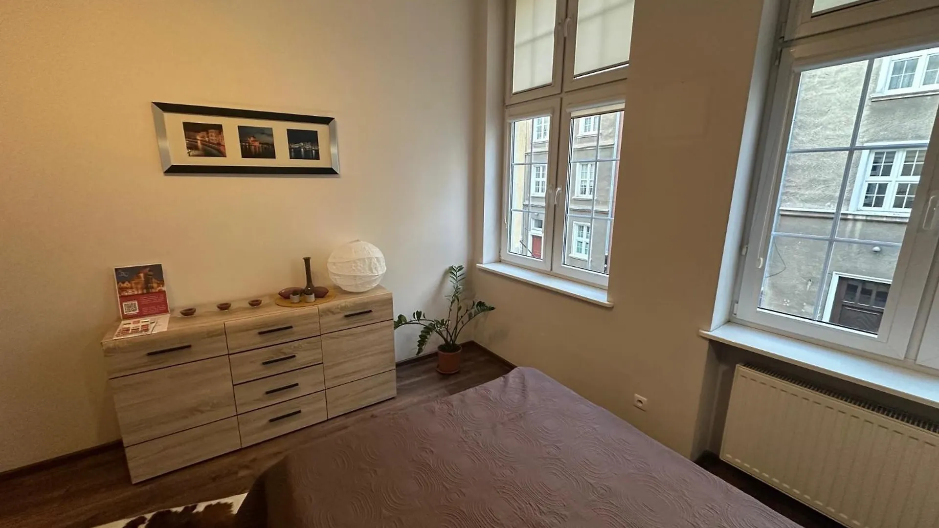 Gdanskie Apartamenty - Apartamenty Na Sw Ducha - Gdanskie Poddasza Z Jacuzzi I De Luxe 0*, Gdansk Poland